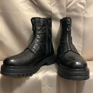 Women’s Alberto Torresi Black. Quilted Leather Insulated Ankle Boots Sz.40